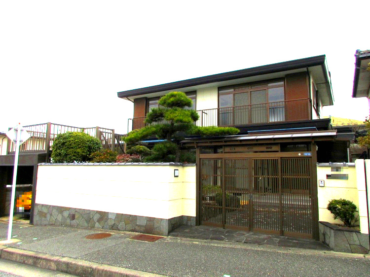 三木市緑が丘町東3丁目の外観
