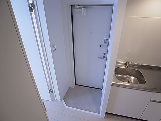 神戸市長田区長楽町４丁目のアパートの玄関|シューズボックス付き