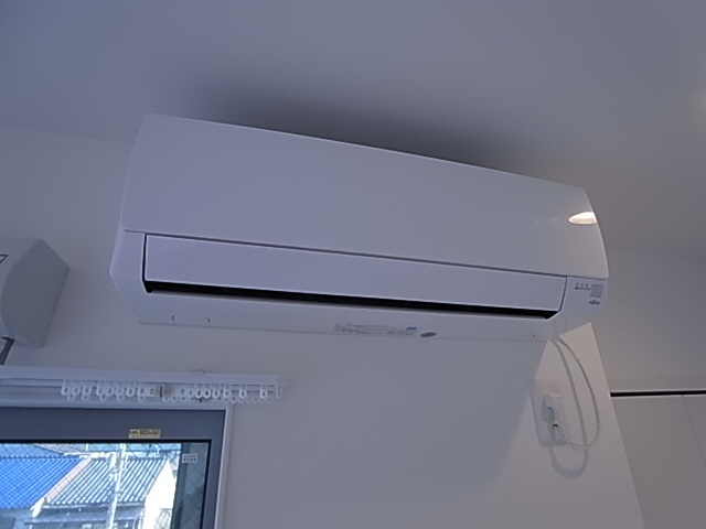 神戸市長田区長楽町４丁目のアパートの設備|エアコン