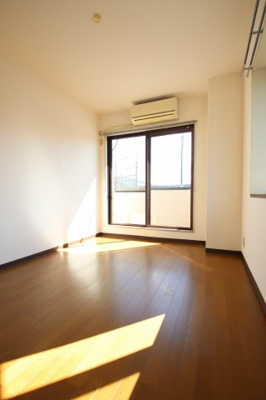 【洋室】 | 弘成エステートビル