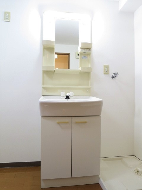 フォーエバー２０の洗面所