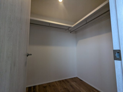 【収納】 | 緑町７丁目　新築戸建 | ウォークインクローゼットなど収納も豊富です。