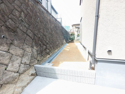 【その他】 | 緑町７丁目　新築戸建 | 外構もきれいに整っています。