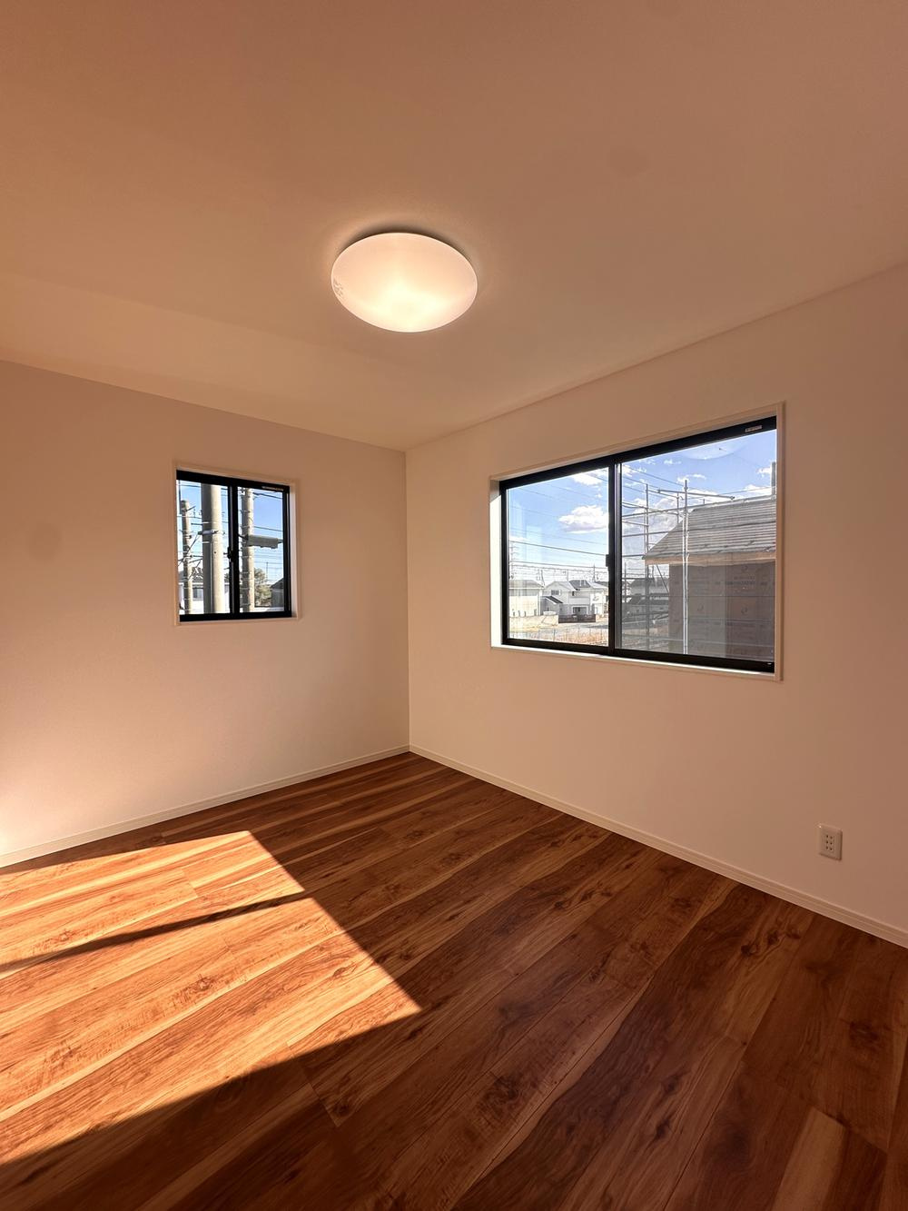 宇都宮市宮の内1丁目　新築戸建2-4の洋室