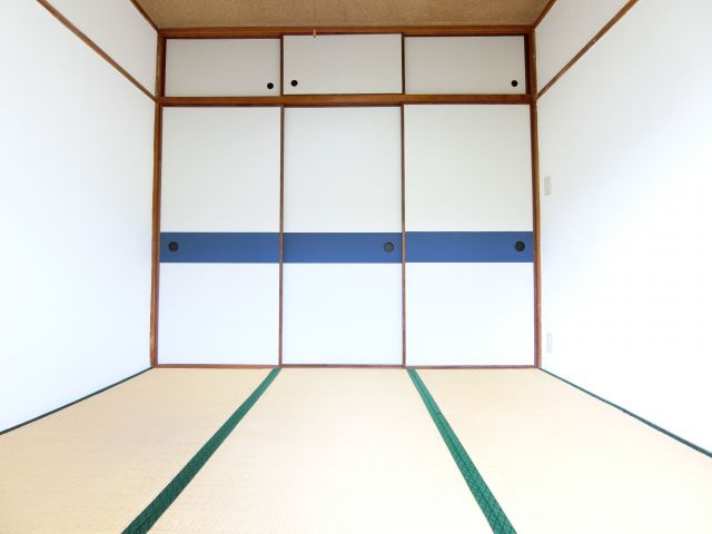 金剛第三住宅222棟の収納