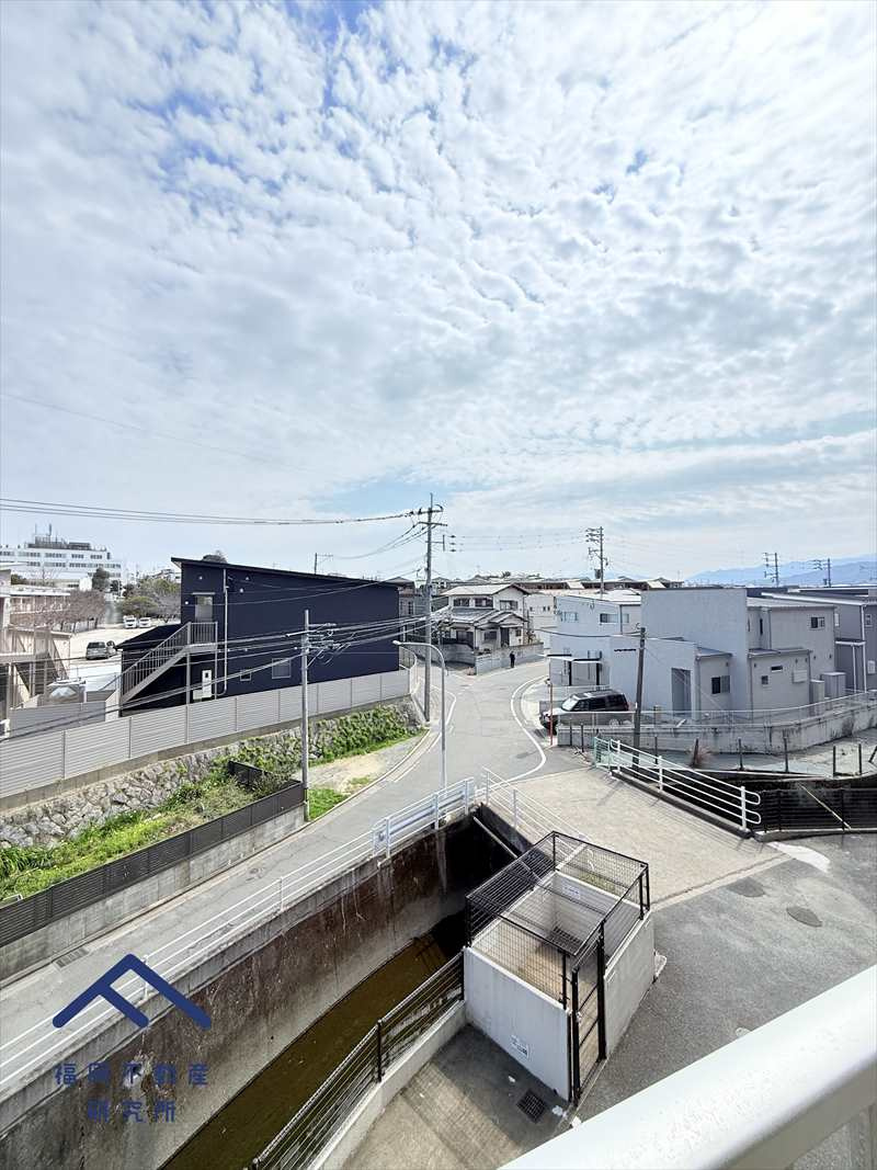 ライオンズマンション筑紫丘西の展望