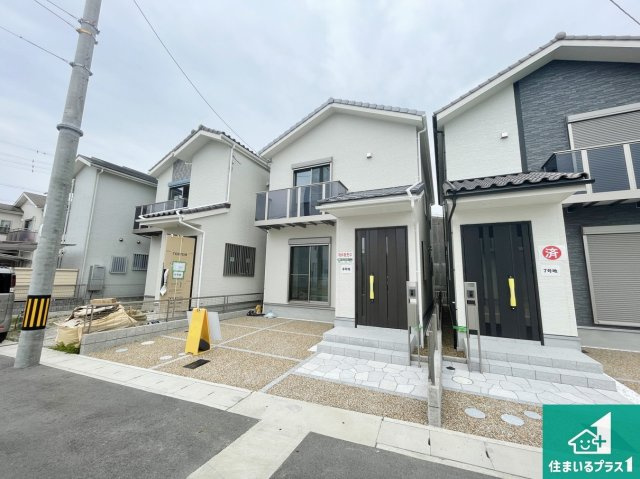 京都市伏見区久我石原町　T4期　新築一戸建ての外観|流行に左右されないシンプルな外観！