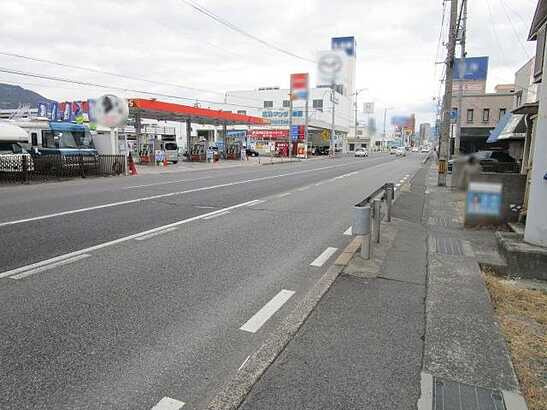 【前面道路含む現地写真】