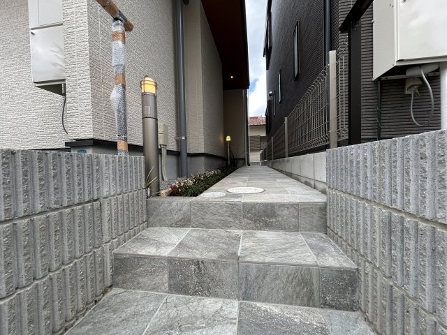 【エントランス】の画像