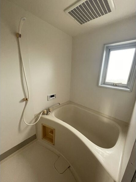 AMENITY SQUARE 14　　刈谷市近郊の賃貸はクラスホームの浴室
