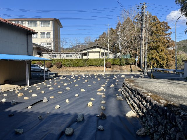 松阪市小片野町 売倉庫の外観