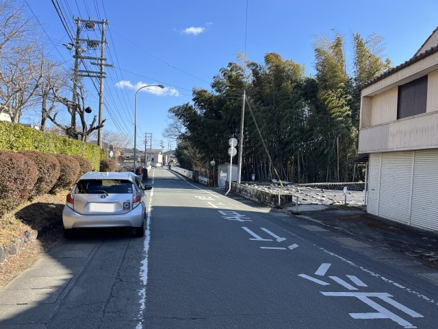 松阪市小片野町 売倉庫の周辺