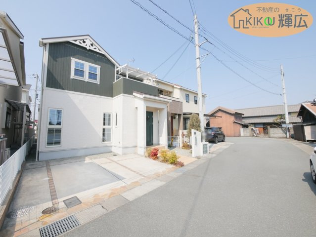 高砂市荒井町小松原3丁目　中古戸建