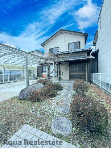 高松市国分寺町福家　リノベ住宅の庭|お庭が付いています