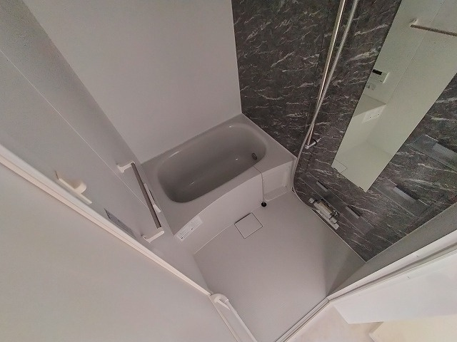 神戸市兵庫区中道通８丁目の賃貸マンションの浴室