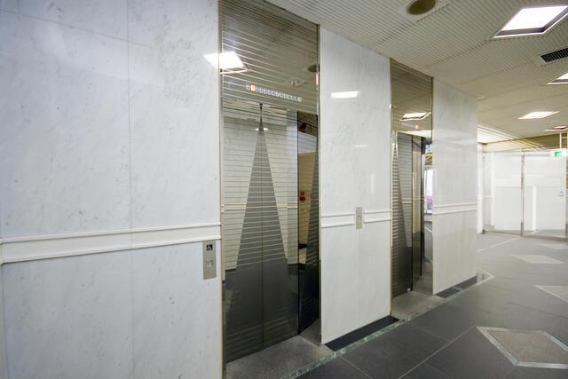 豊島区高松１丁目の事務所のエントランス| 