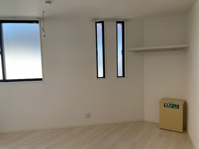 For Square （フォースクエア）の内装