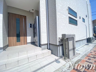 【エントランス】 | REGALEST名城公園 | 建物の内部です