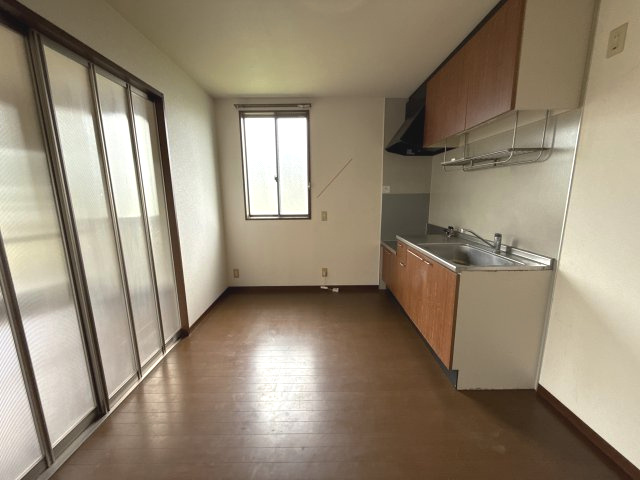 シャーメゾン寿　弐番館の居間・リビング