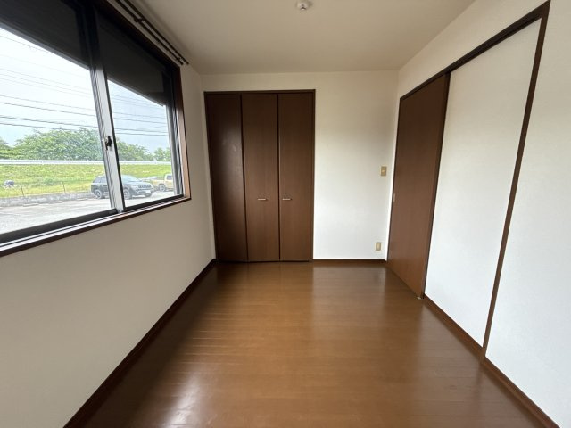 シャーメゾン寿　弐番館の子供部屋