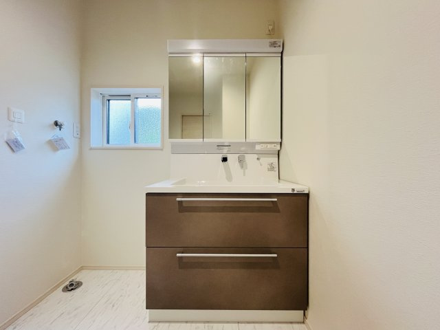 【独立洗面台】 | 熊谷市上之第8期　ワイウッドコート　新築戸建　全8区画　1号棟