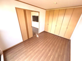 【寝室】 | グレースヴィラ中吉野