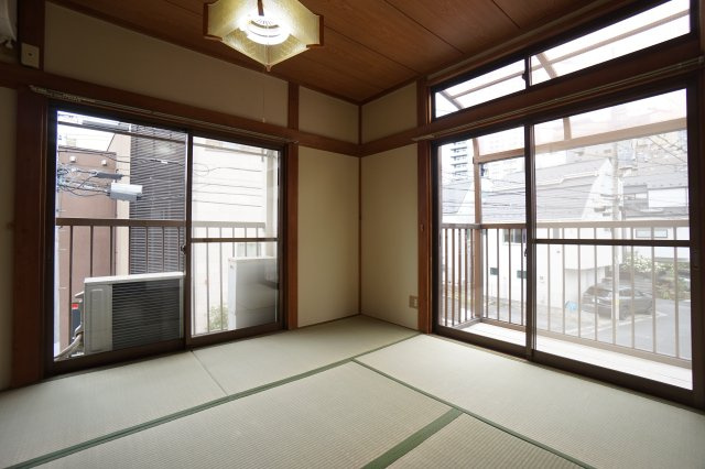 【居間・リビング】 | スズヒロハイム