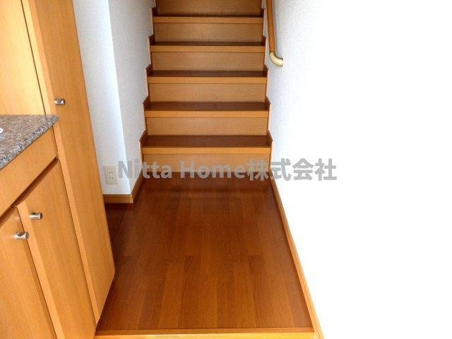 ミニョンストリートⅠの玄関|広いスペースの玄関です★