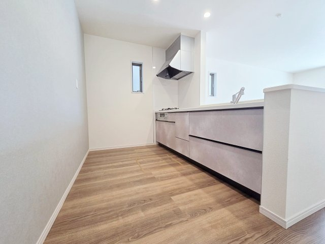 【キッチン】 | 知多市信濃川東部土地区画整理　１号棟