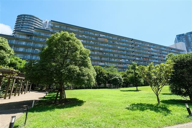 豊洲ハイライズ　6階　61.60㎡　リ　ノベーション済の外観