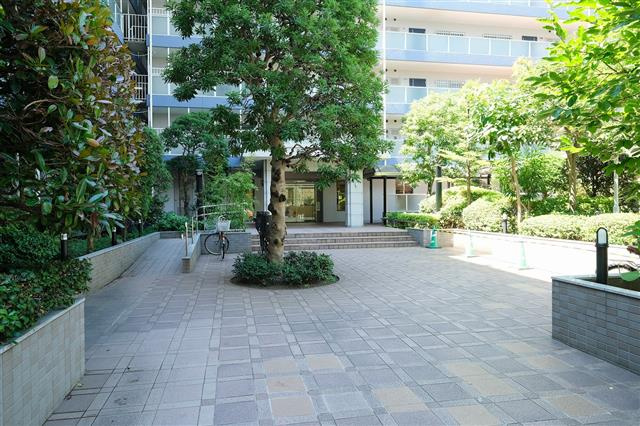 豊洲ハイライズ　6階　61.60㎡　リ　ノベーション済の外観