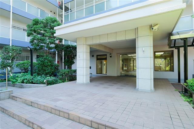 豊洲ハイライズ　6階　61.60㎡　リ　ノベーション済のエントランス
