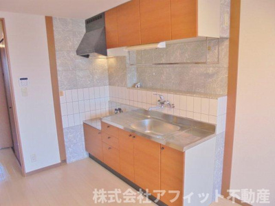 【キッチン】 | カームネスト | 吊り戸棚付キッチン