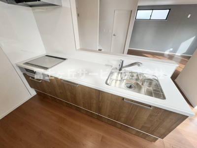 【キッチン】 | 静岡市清水区吉川 22期 新築一戸建て 1号棟 | 広々としていてお料理がしやすいキッチンです