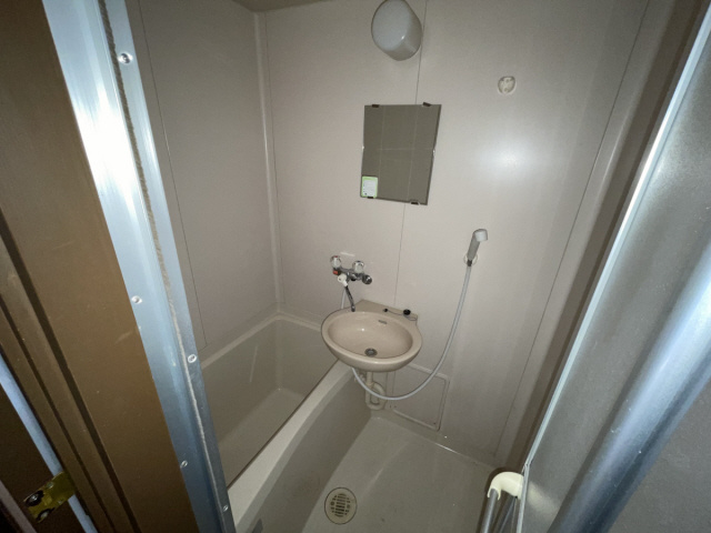 ローテローゼ本山の浴室