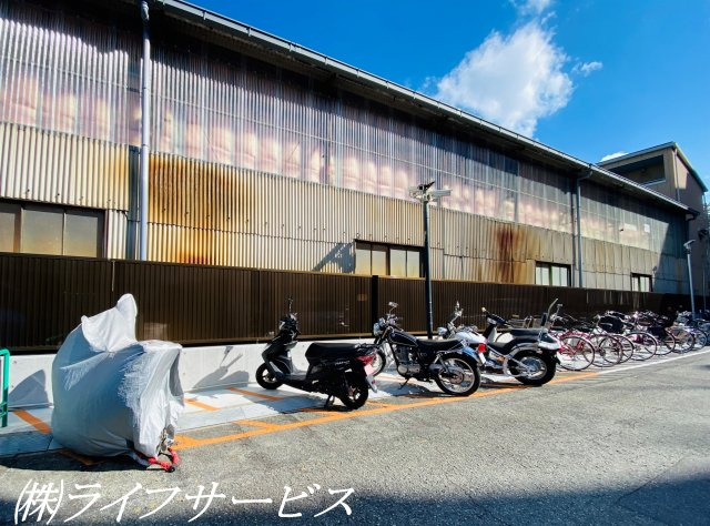 【その他共用部分】 | シャルマンコーポ塚本 | バイク置場