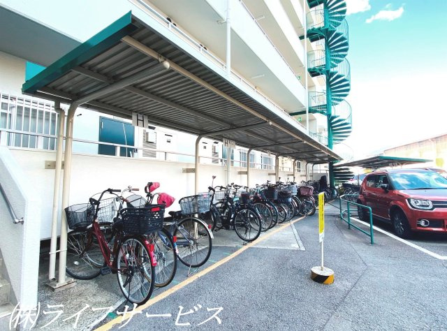 【駐輪場】 | シャルマンコーポ塚本 | 駐輪場