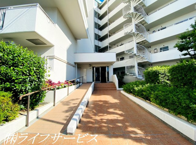 【エントランス】 | シャルマンコーポ塚本 | エントランス