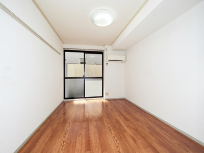 【居間・リビング】 | プリシェール中津 | 6帖洋室