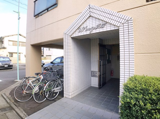 【エントランス】