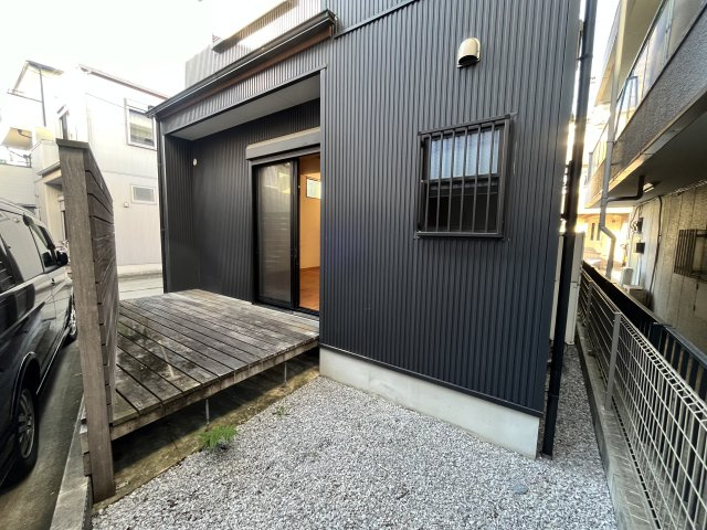 笹目二丁目中古戸建のその他|ウッドデッキ