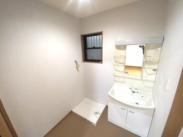 笹目二丁目中古戸建の独立洗面台