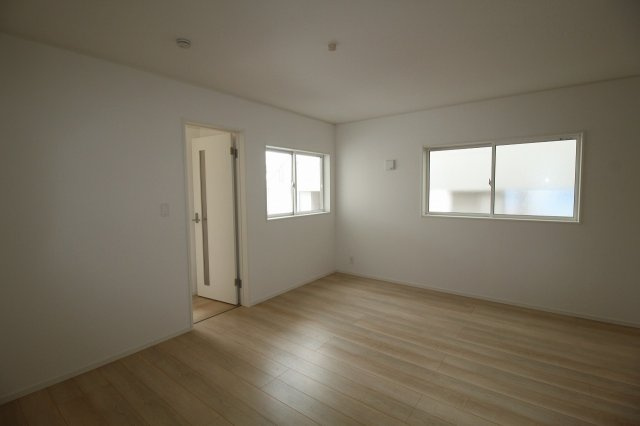 桟橋通4丁目　新築戸建　クレイドルガーデン　１号棟の居間・リビング|LDK  16.7帖
 