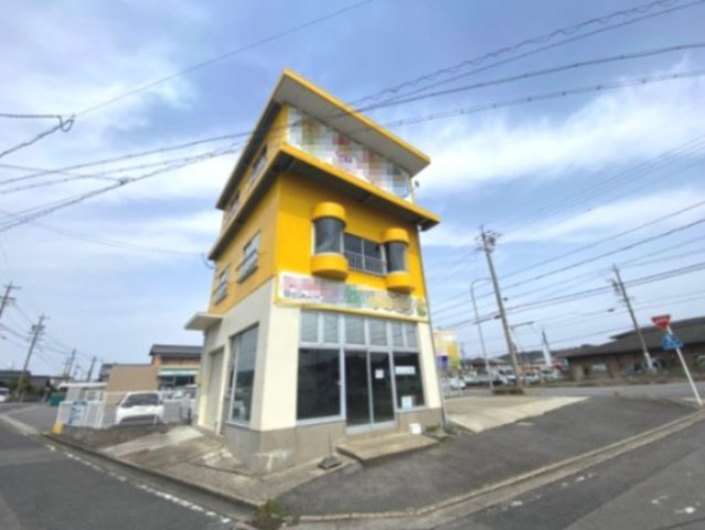 小呂町5丁目店舗の外観