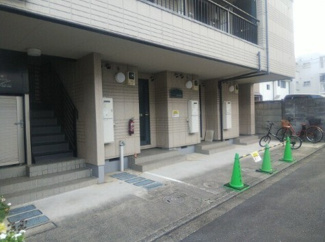 【エントランス】