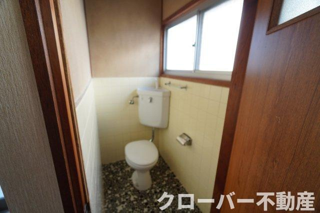 田岡邸のトイレ