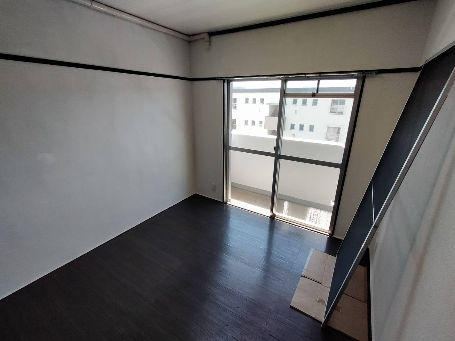 やよいマンションS-3の洋室