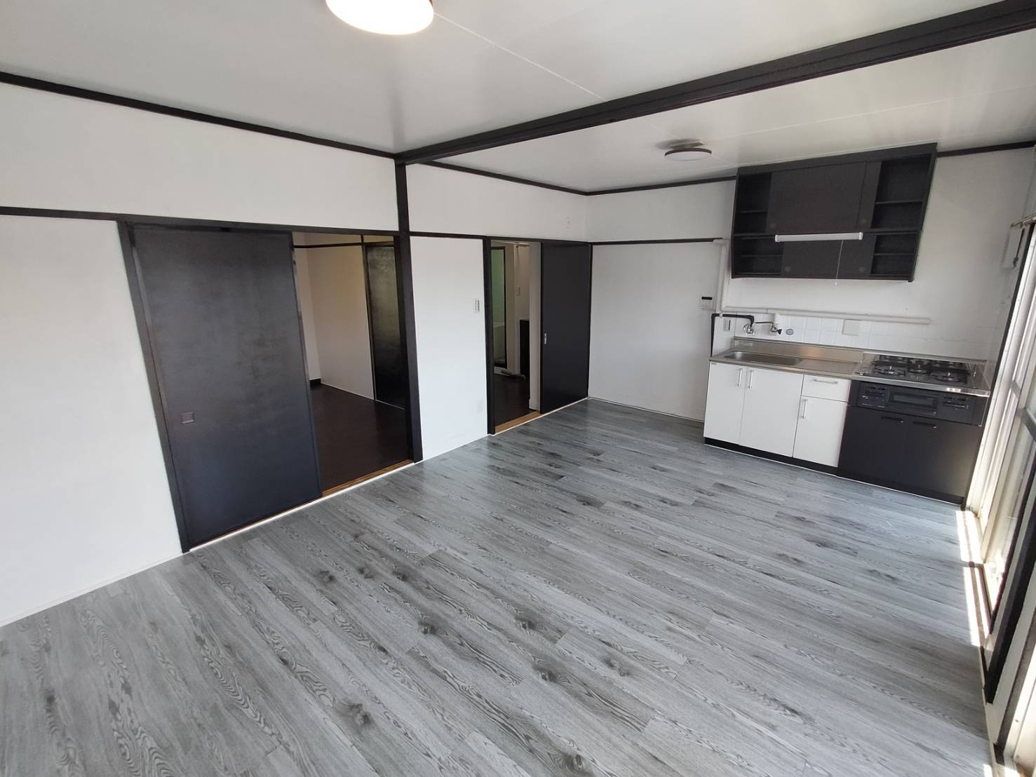 やよいマンションS-3の居間・リビング