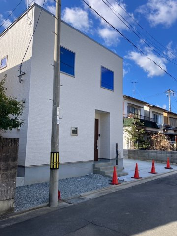 高松市木太町⑯　駐車2台可能　オール電化新築住宅の外観