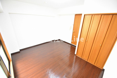 【寝室】 | エイチ・ツー・オー新町Ⅱ（旧フォルス新町）